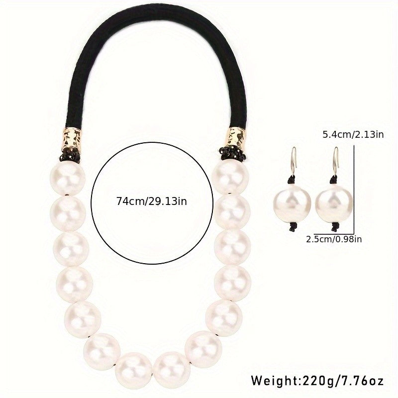 Classy Vintage Pearl Ribbon Necklace