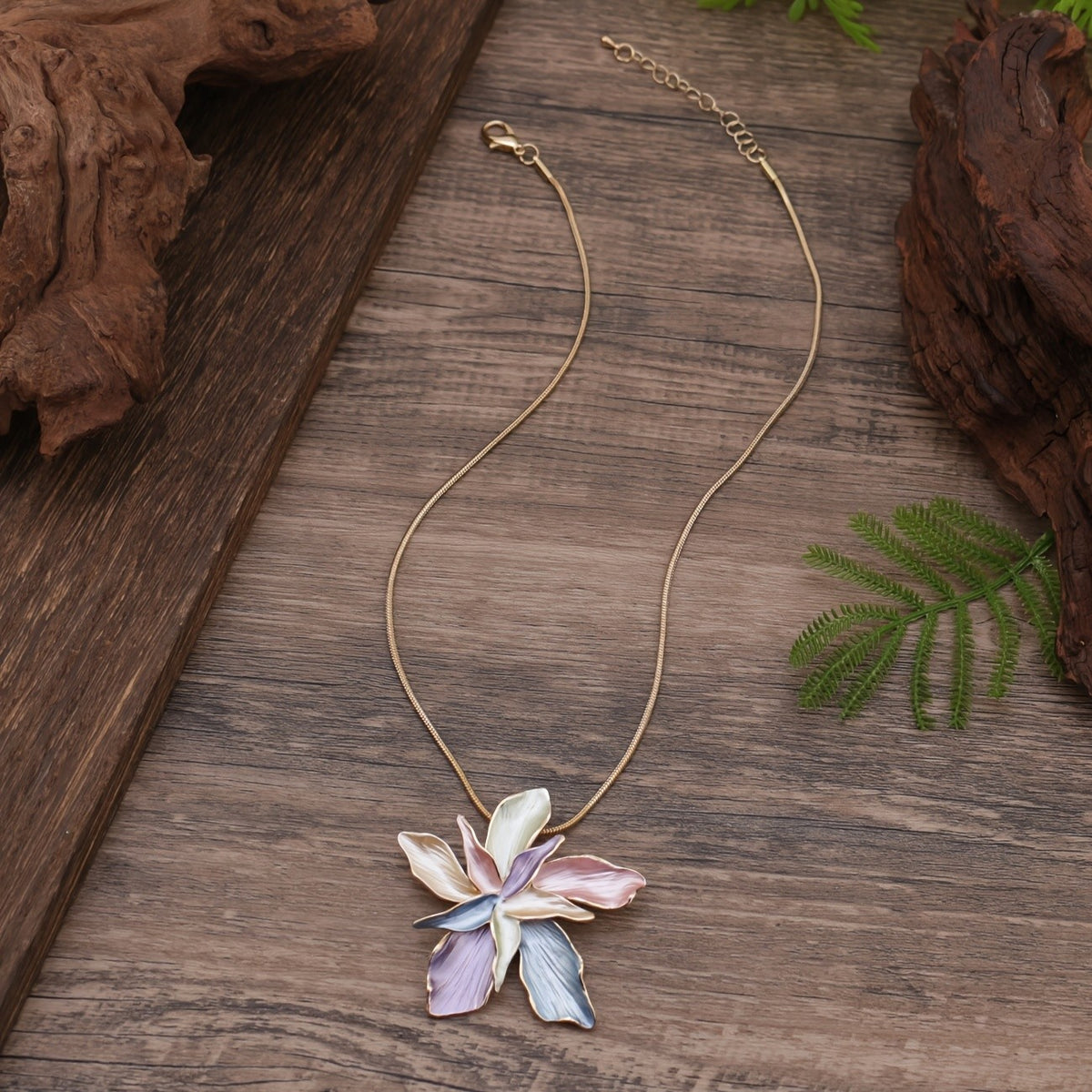 Elegant Enamel Flower Pendant Necklace