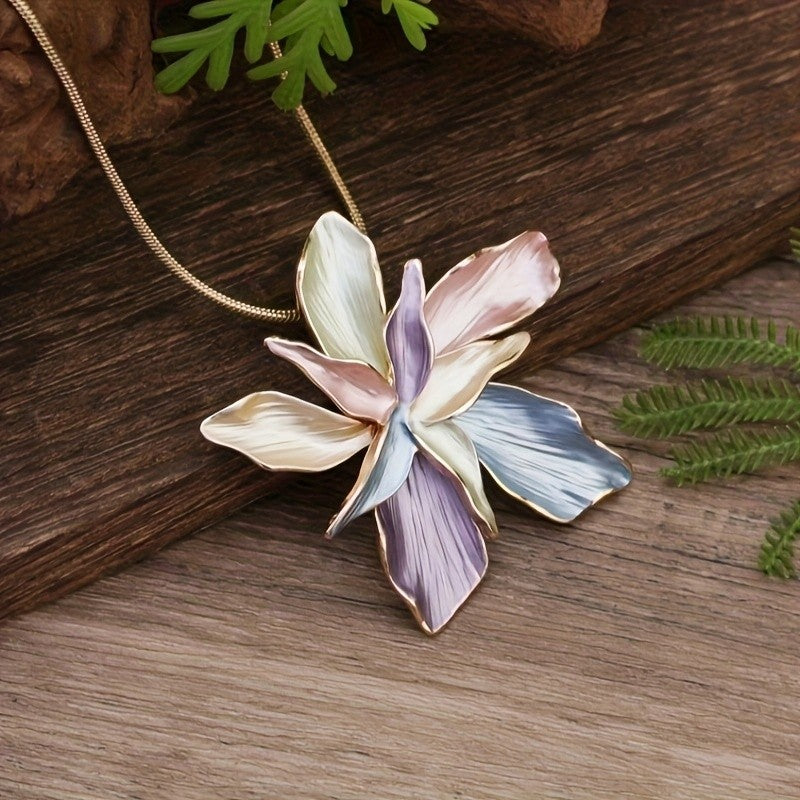 Elegant Enamel Flower Pendant Necklace