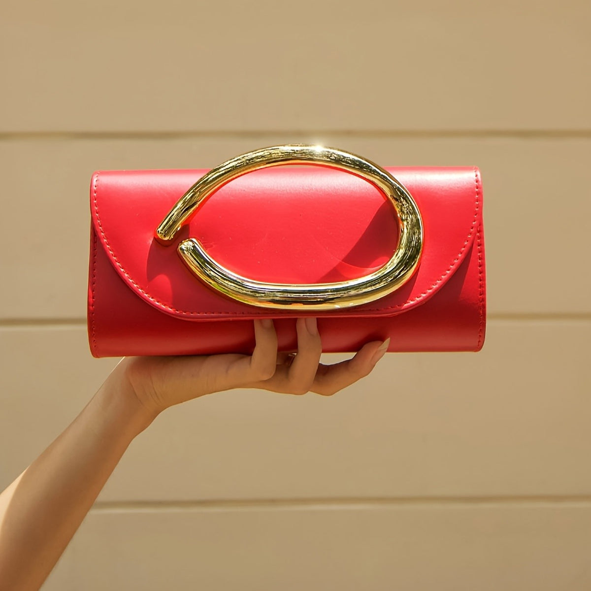 Classy Oval Metal Handle Clutch