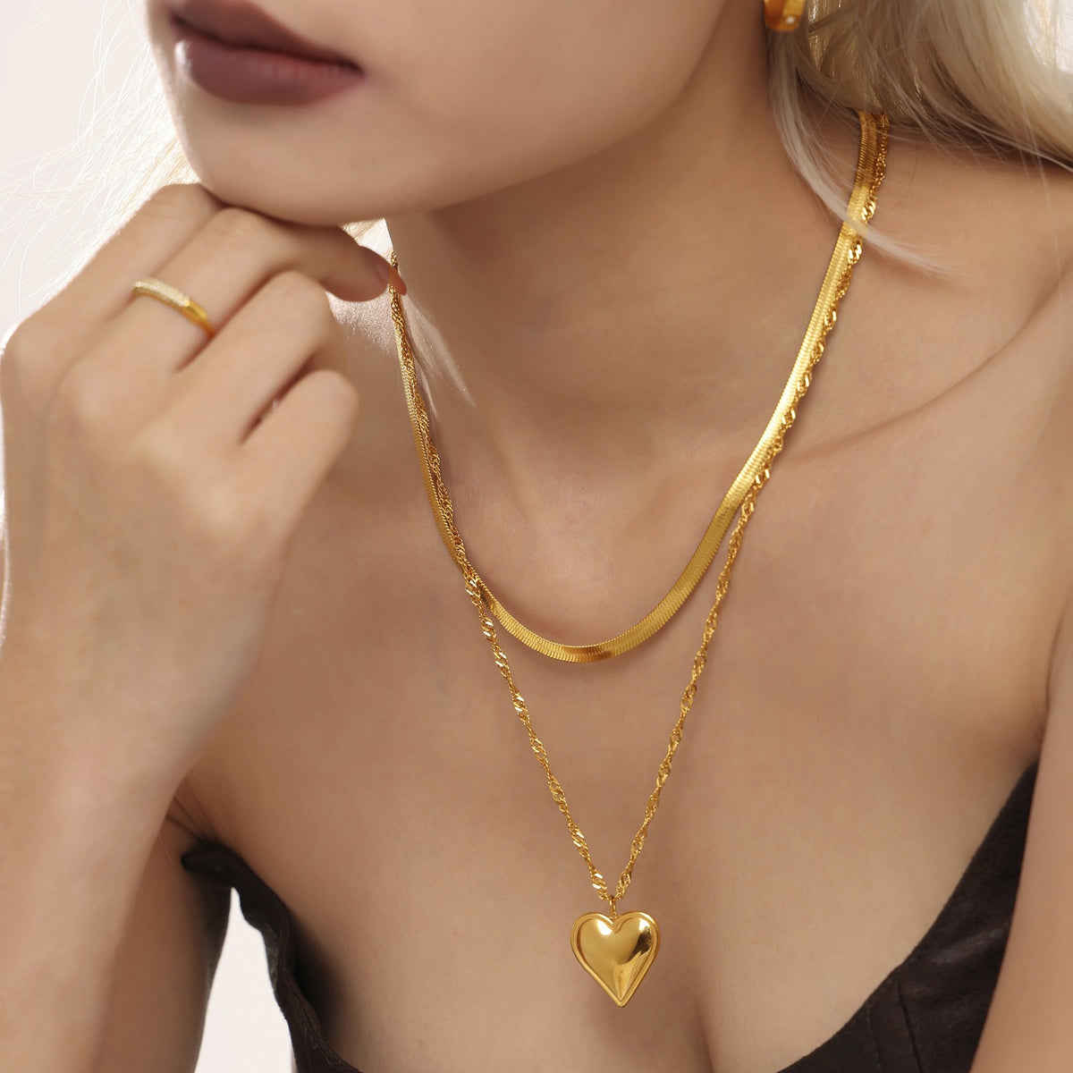 Elegant Double Layer Snake & Heart Necklace