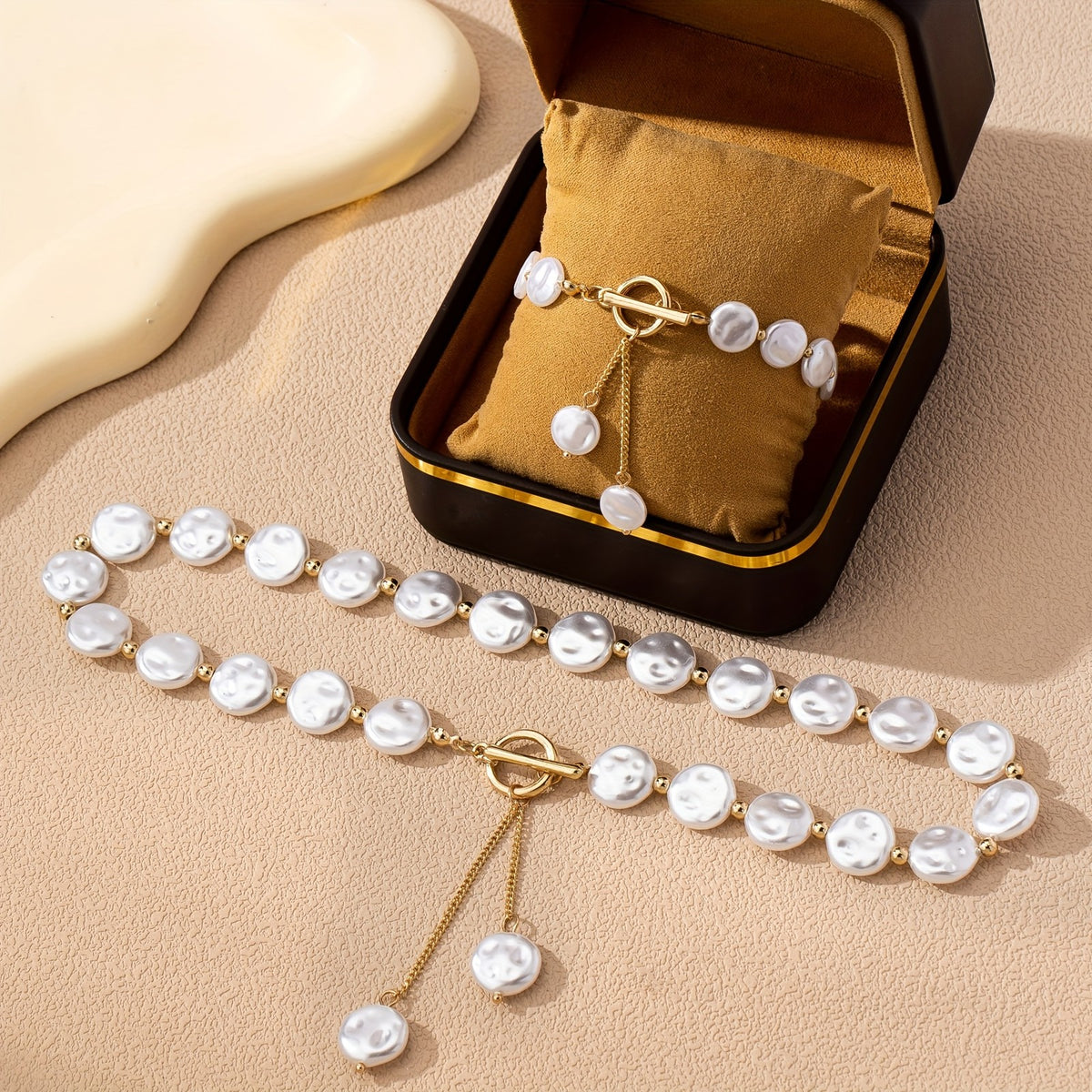 Elegant Faux Pearl Toggle Necklace Set