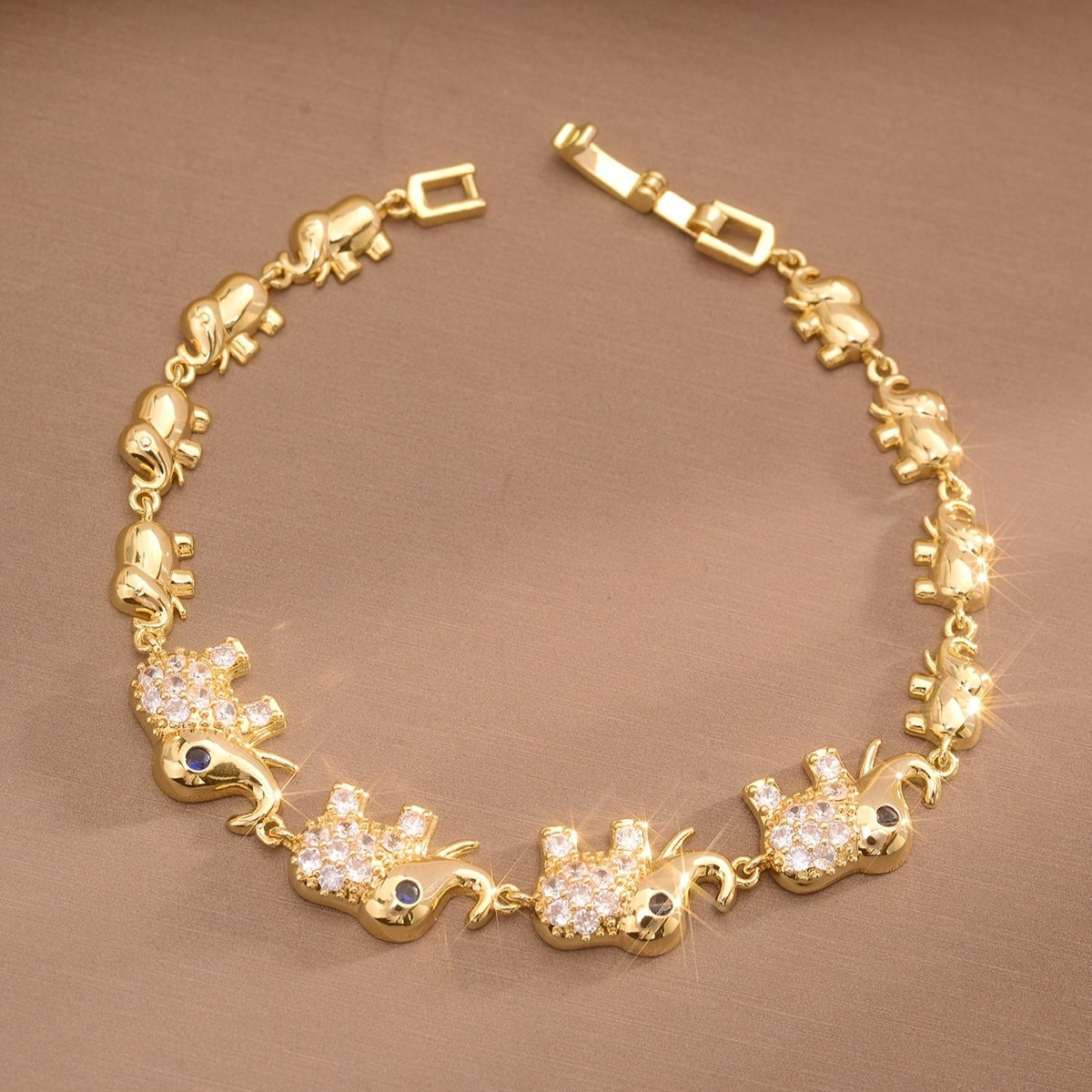 Dainty Zircon Elephant Bracelet