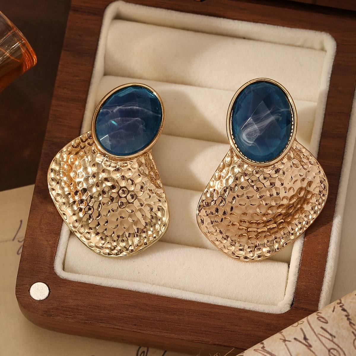 Elegant Green Stone Textured Drop Earrings