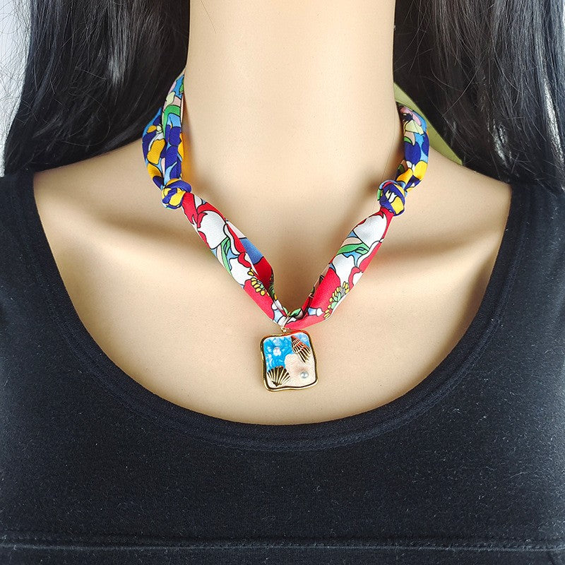 Boho Floral Scarf Sun Pendant Necklace