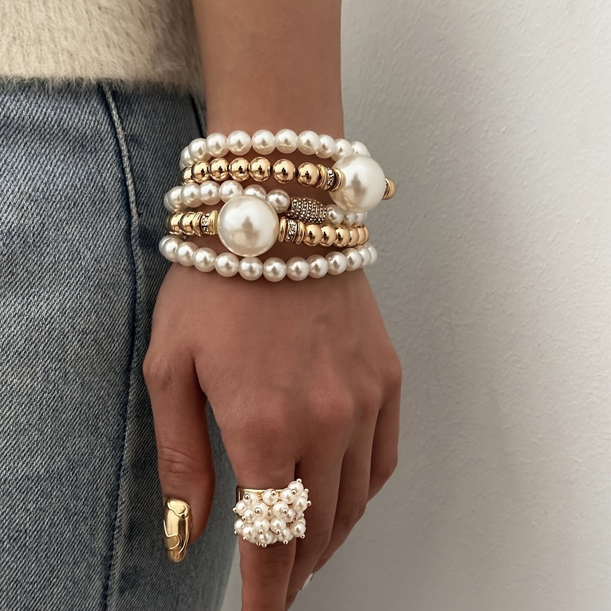 5pc Elegant Layered Pearl Bracelet Set
