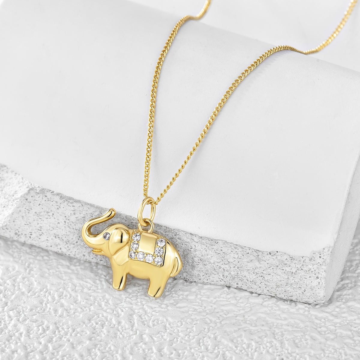 18k Elegant Elephant Pendant Necklace