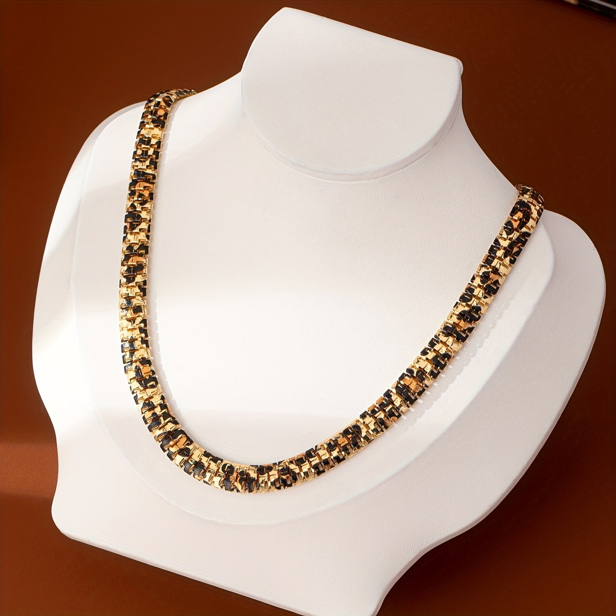 Classy Leopard Print Chain Necklace