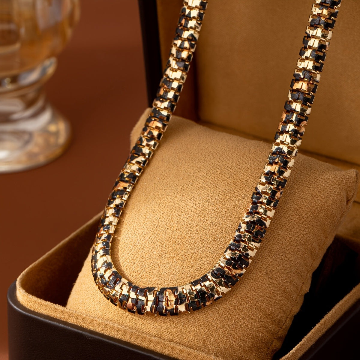 Classy Leopard Print Chain Necklace