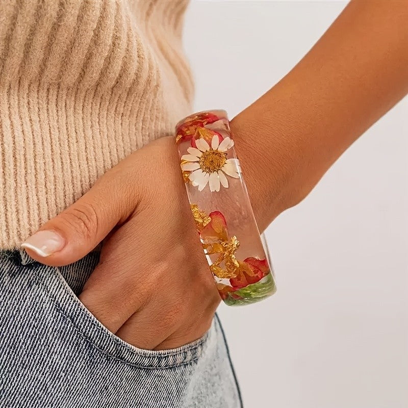 Boho Dried Flower Resin Bracelet