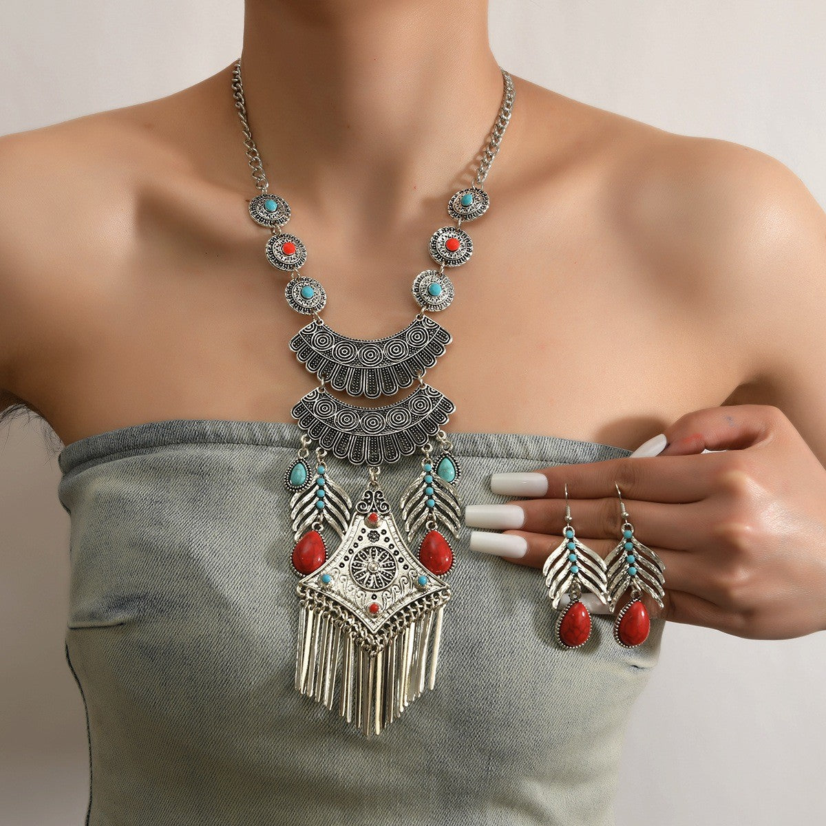 Boho Vintage Leaf Tassel Necklace & Earring Set