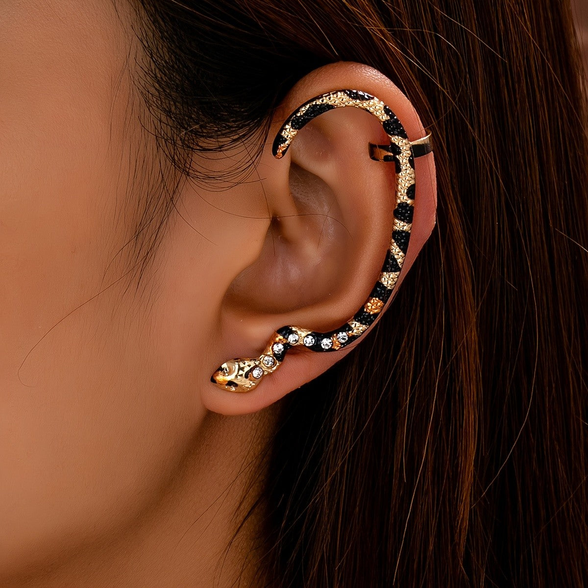 Elegant Vintage Serpent Ear Cuff