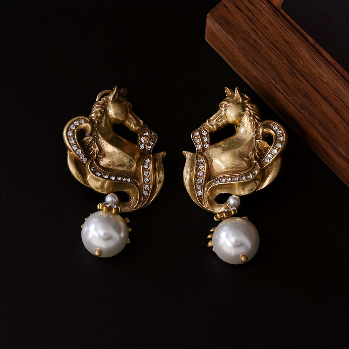 Vintage Elegant Horse Pearl Drop Earrings