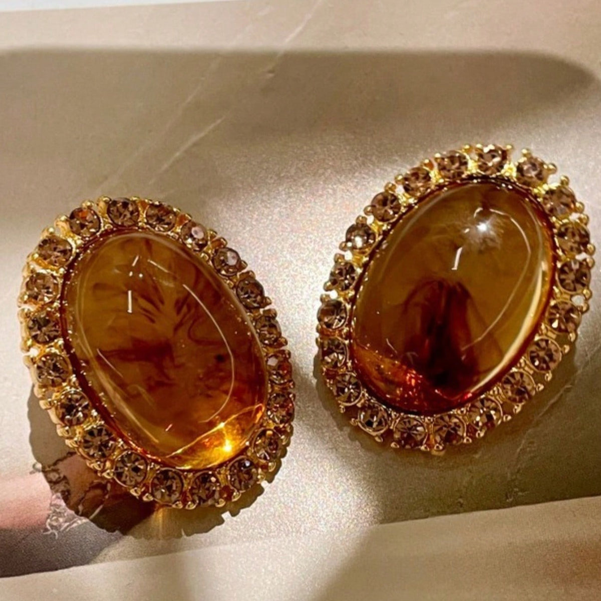 14k Vintage Marbled Amber Oval Earrings