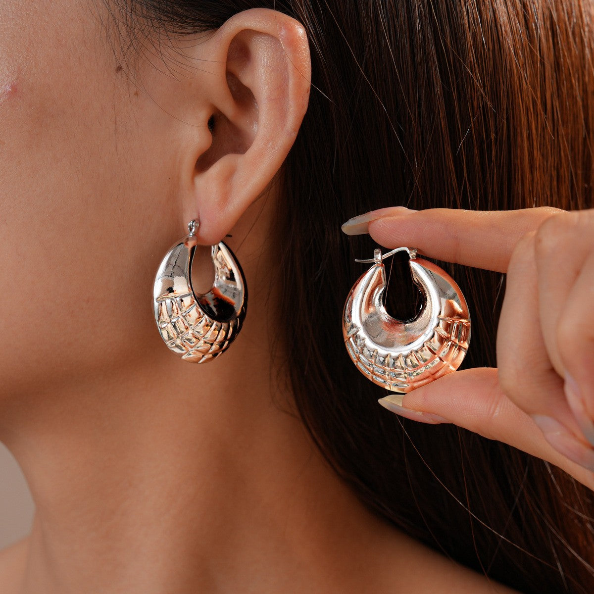 18k Vintage Geometric Textured Hoop Earrings
