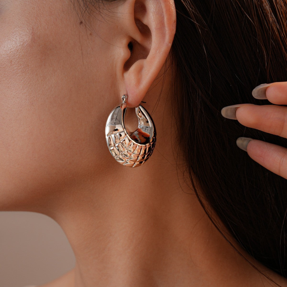 18k Vintage Geometric Textured Hoop Earrings