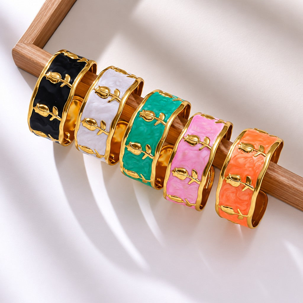 Classy Rose Open Bangle