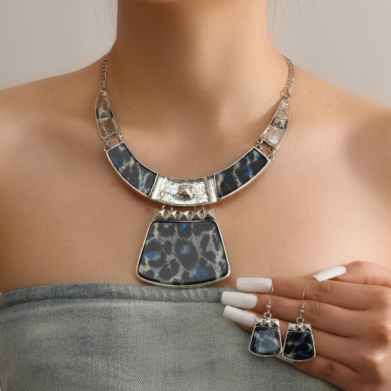 Classy Leopard Print Necklace & Earring Set