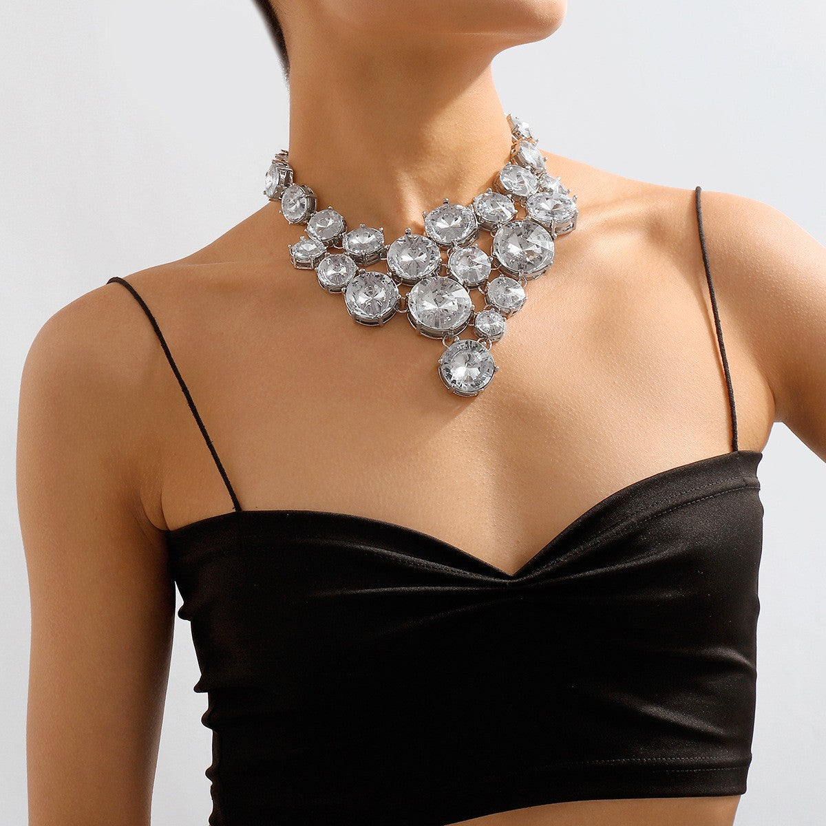 Elegant Vintage Crystal Statement Necklace