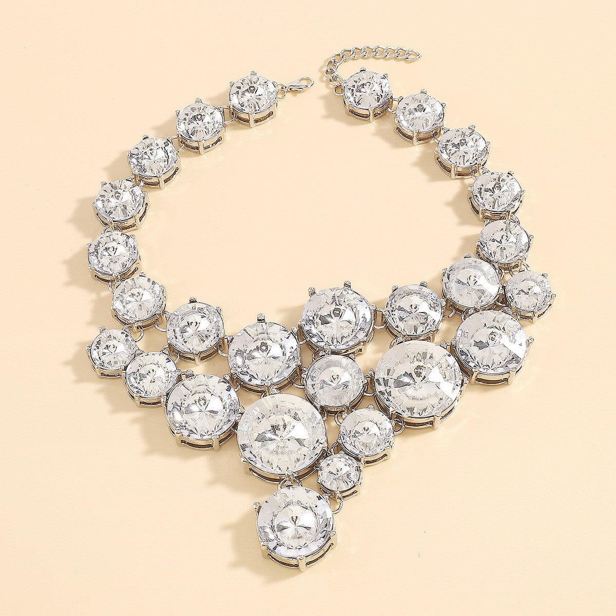 Elegant Vintage Crystal Statement Necklace