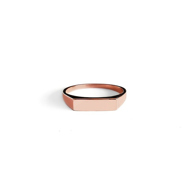 18k Elegant Custom Name Square Ring