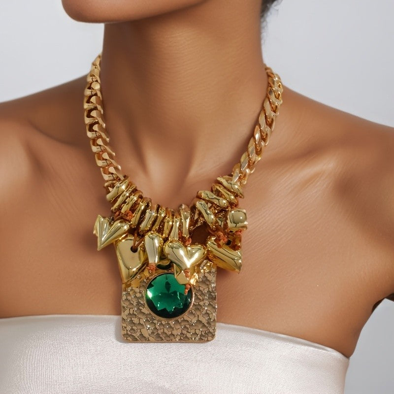 Chunky Gold Chain Square Pendant Necklace