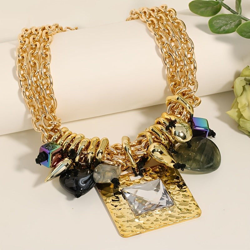 Chunky Gold Chain Square Pendant Necklace