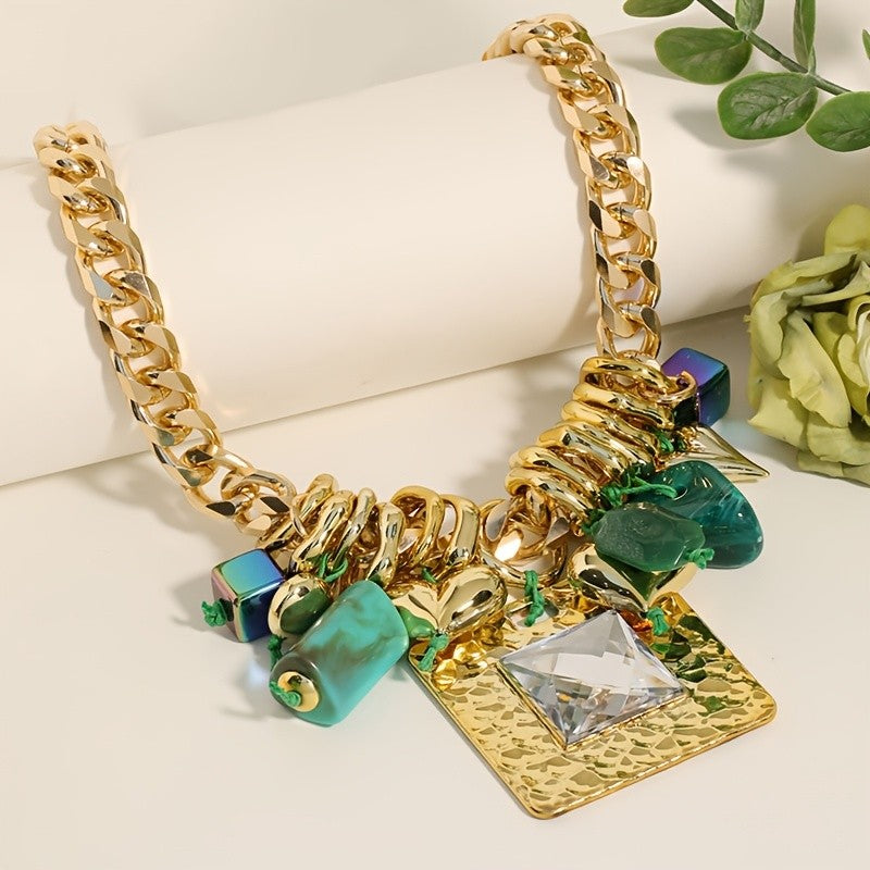 Chunky Gold Chain Square Pendant Necklace