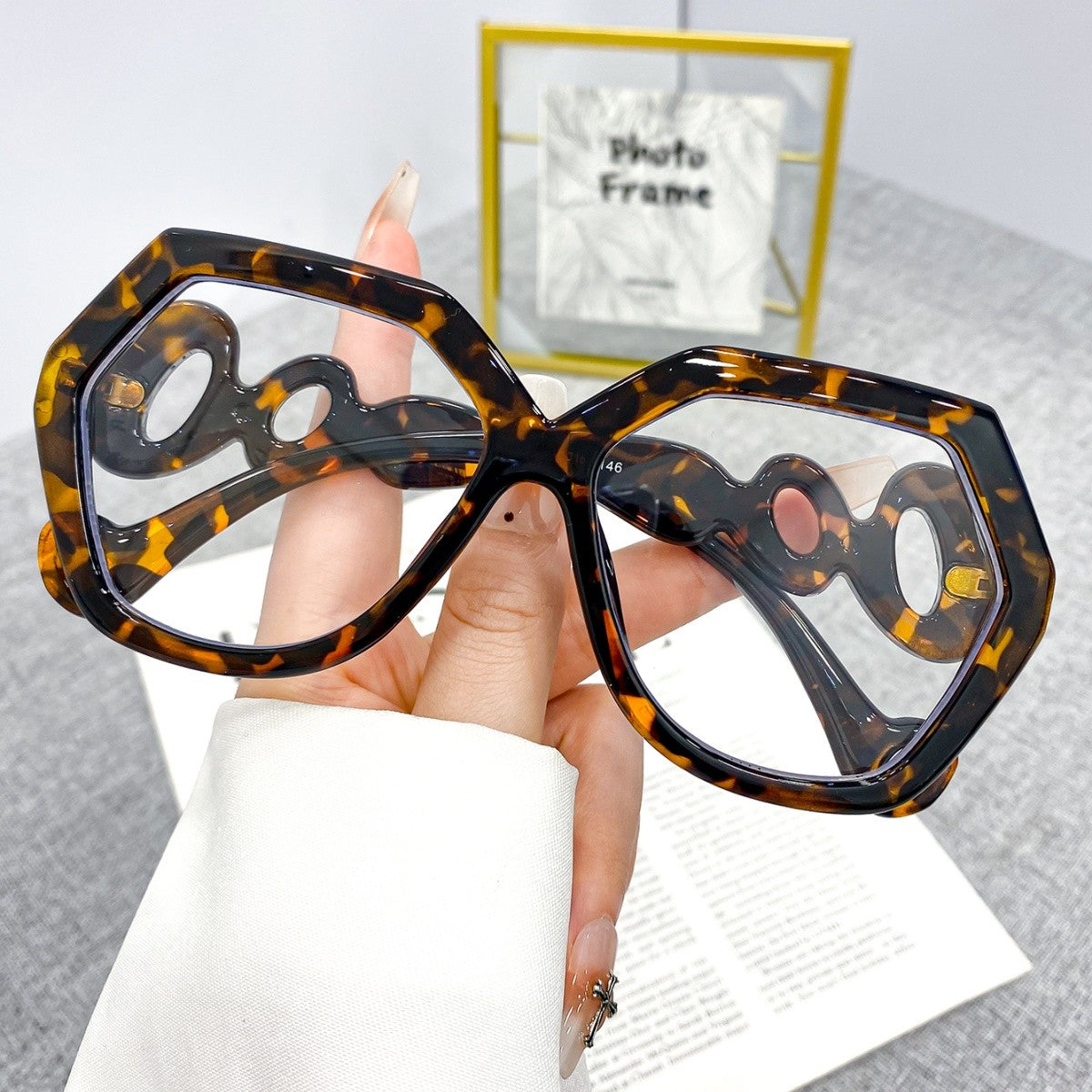 Chic Geometric Blue Reading Glasses