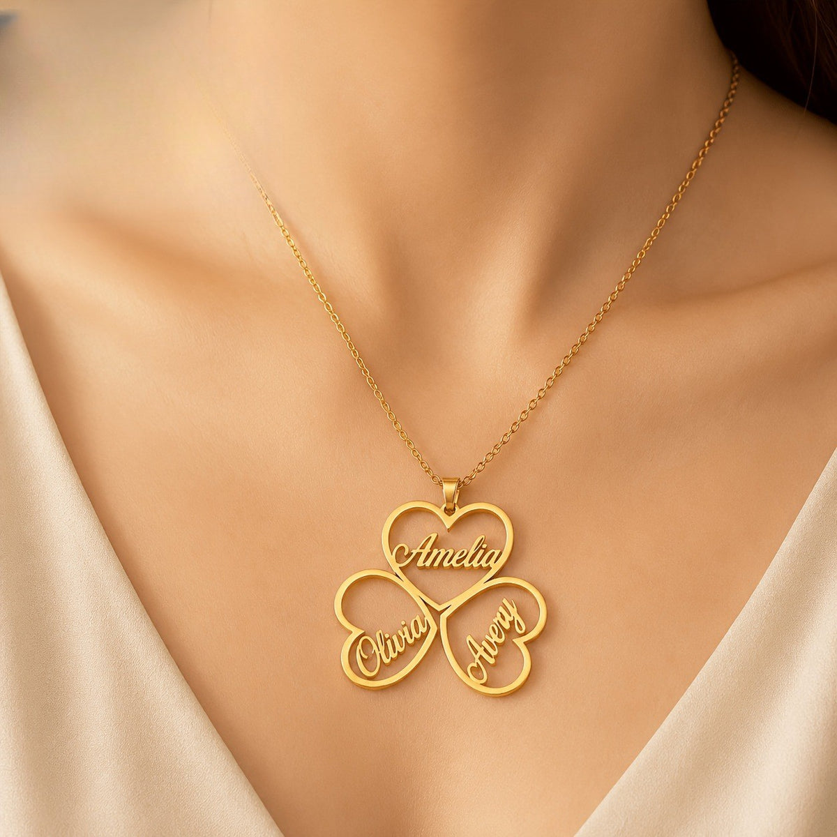 18k Elegant Custom Name Heart Necklace