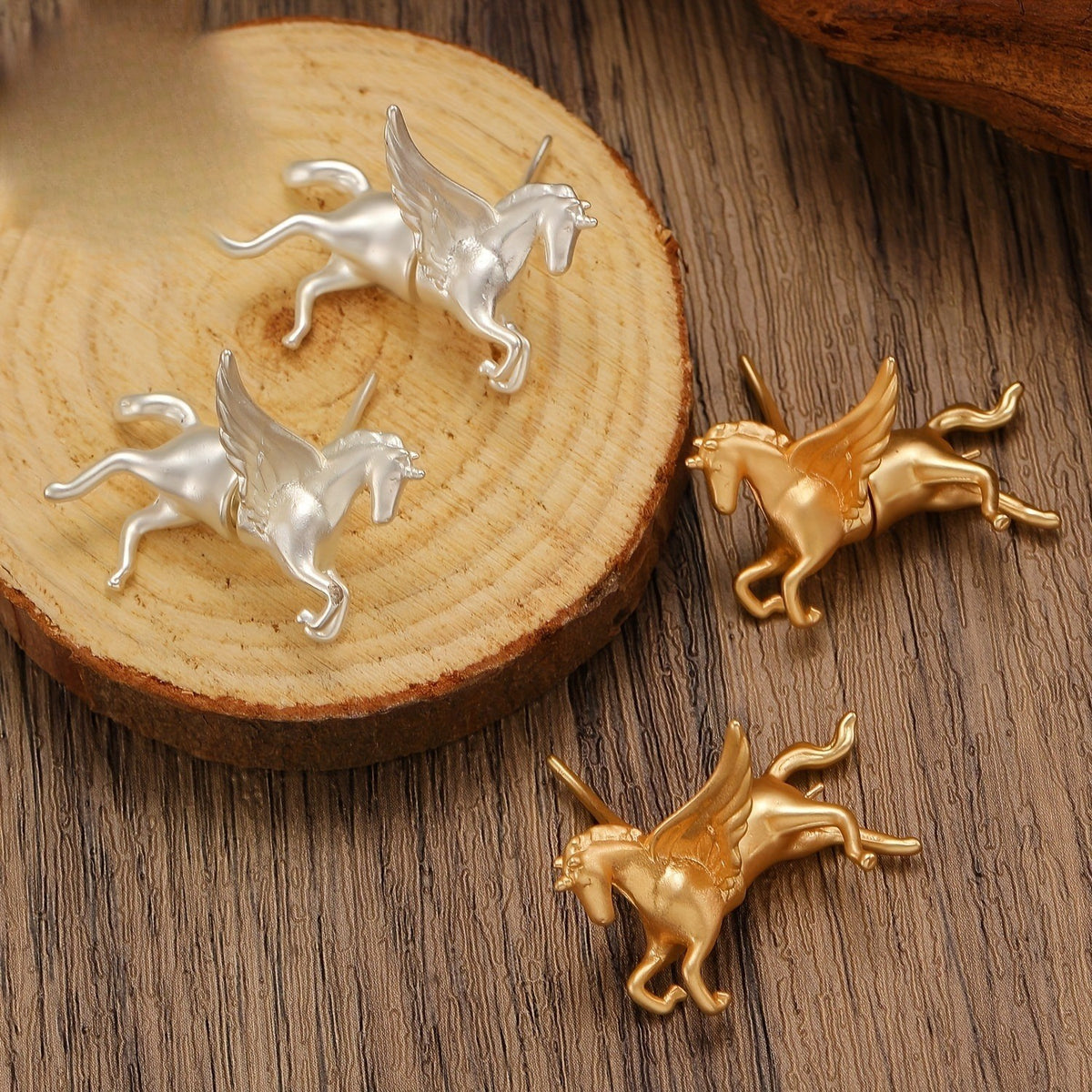 S925 Dainty Pegasus Stud Earrings