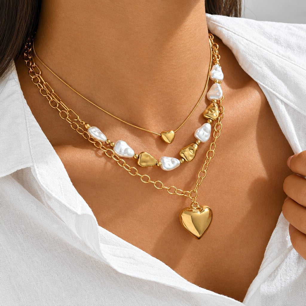Classy Irregular Pearl & Heart Layered Necklace