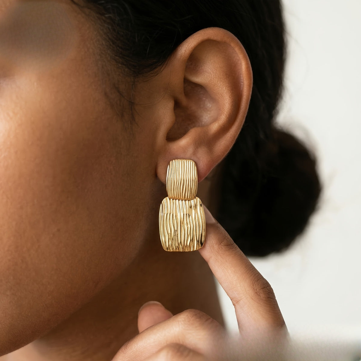 Classy Textured Geometric Drop Earrings