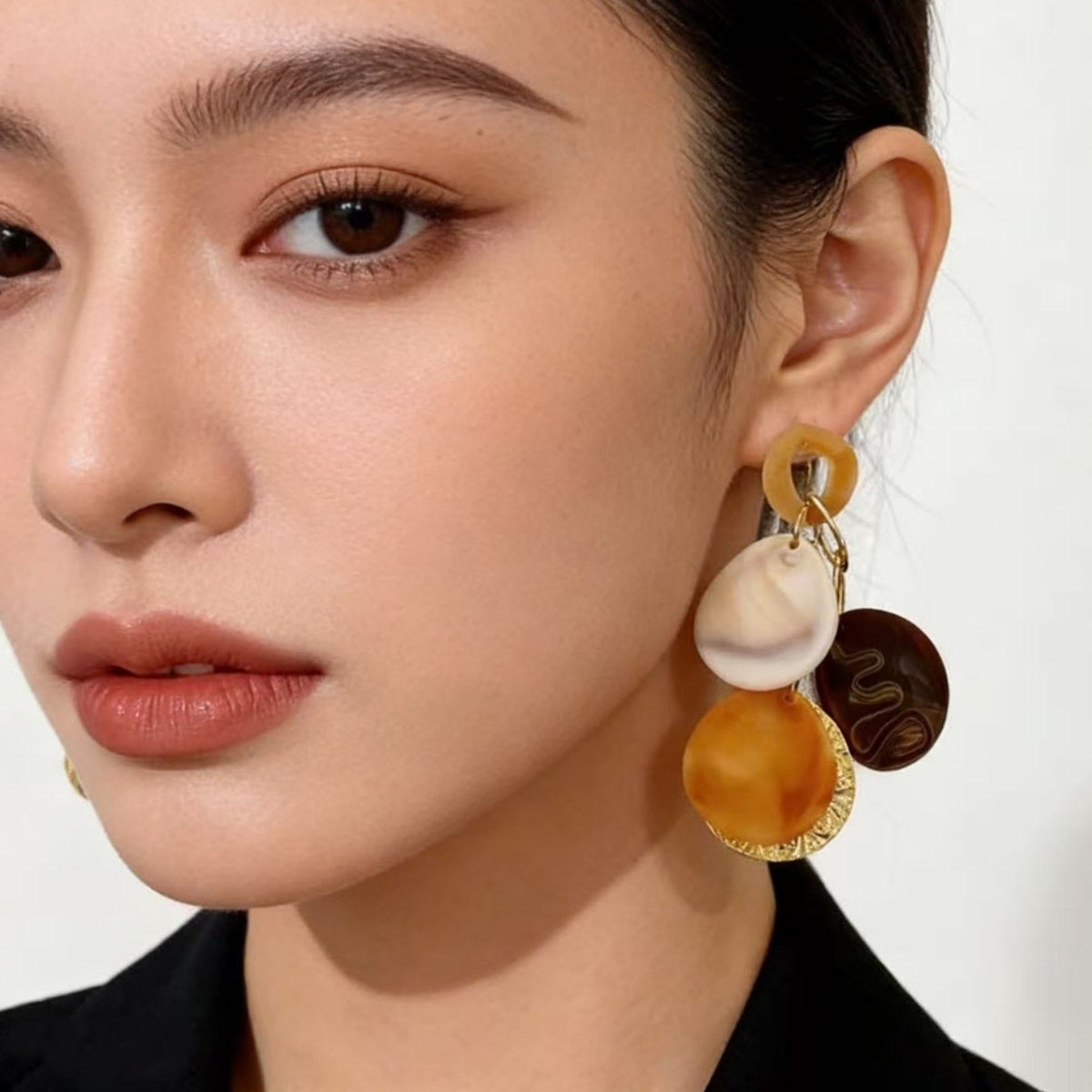 Boho Tortoiseshell Disc Drop Earrings