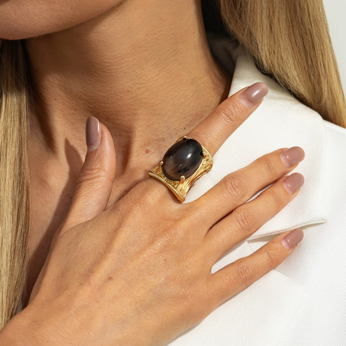 Vintage Textured Resin Wide Band Ring