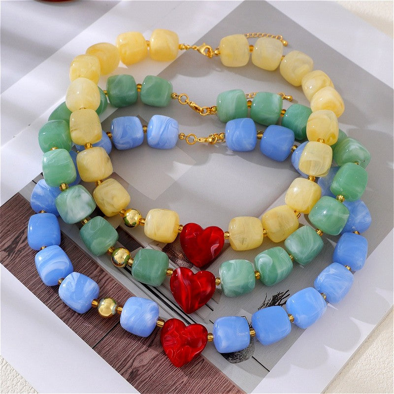18k Boho Resin Heart Beaded Necklace