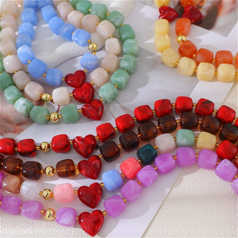 18k Boho Resin Heart Beaded Necklace