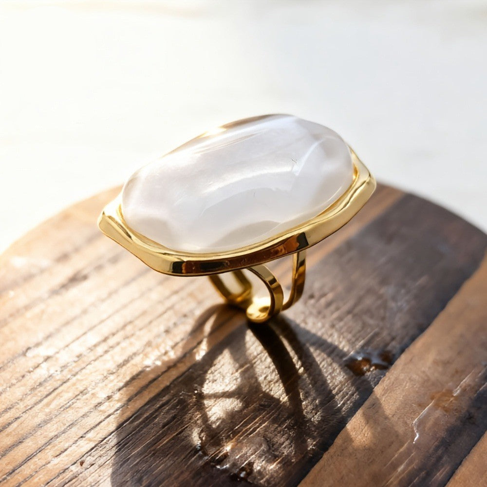 18k Vintage Irregular Resin Open Ring