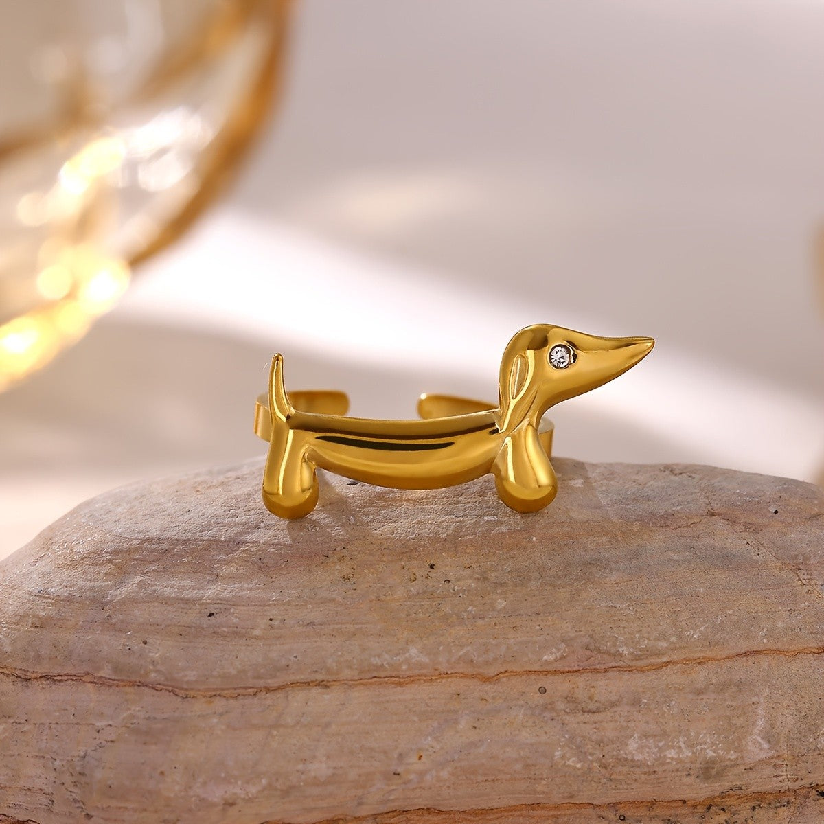 18k Classy Dachshund Ring
