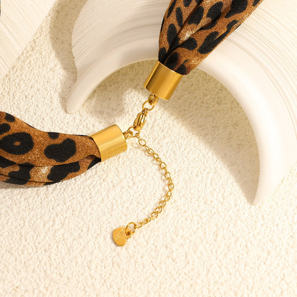 18k Boho Leopard Charm Necklace