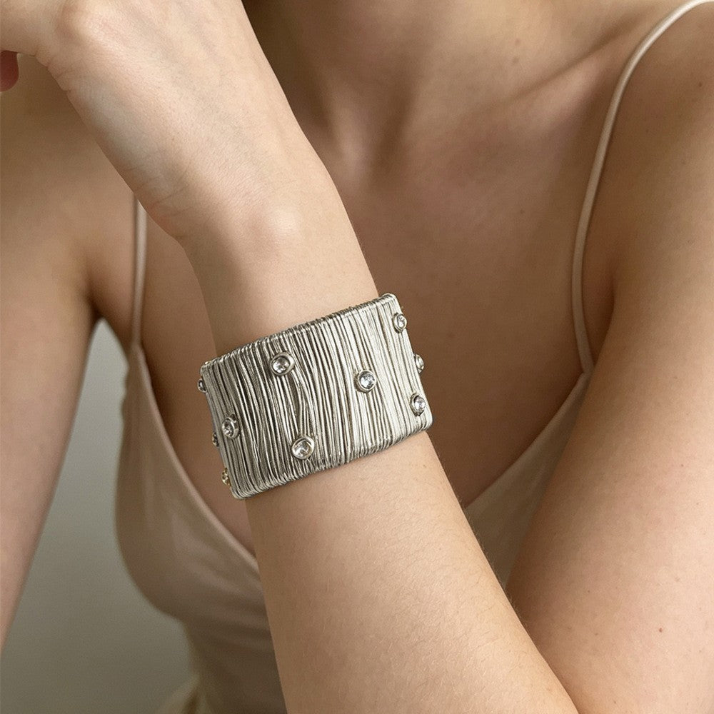 18k Classy Multi-Gem Ribbed Cuff Bracelet