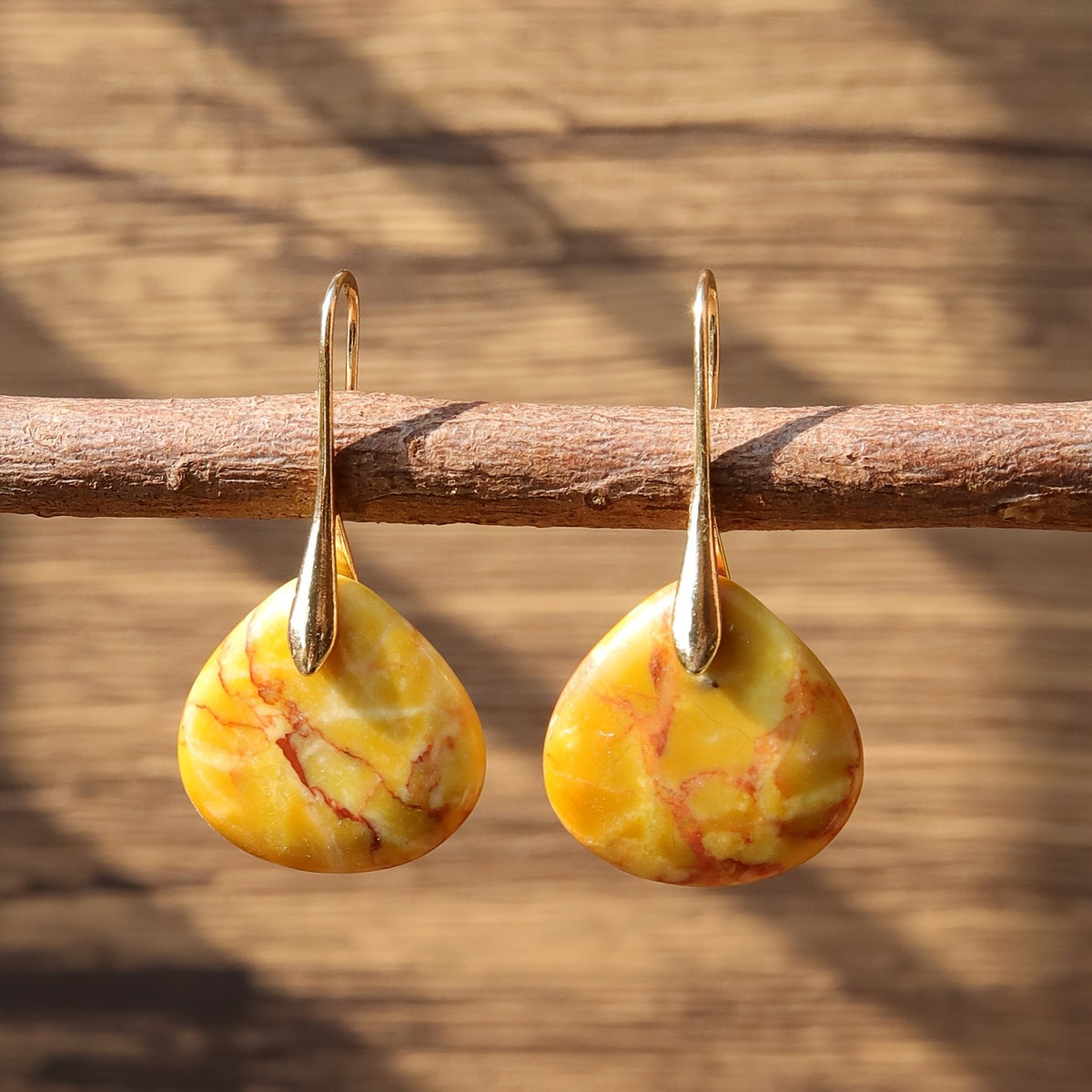 Elegant Yellow Agate Teardrop Earrings