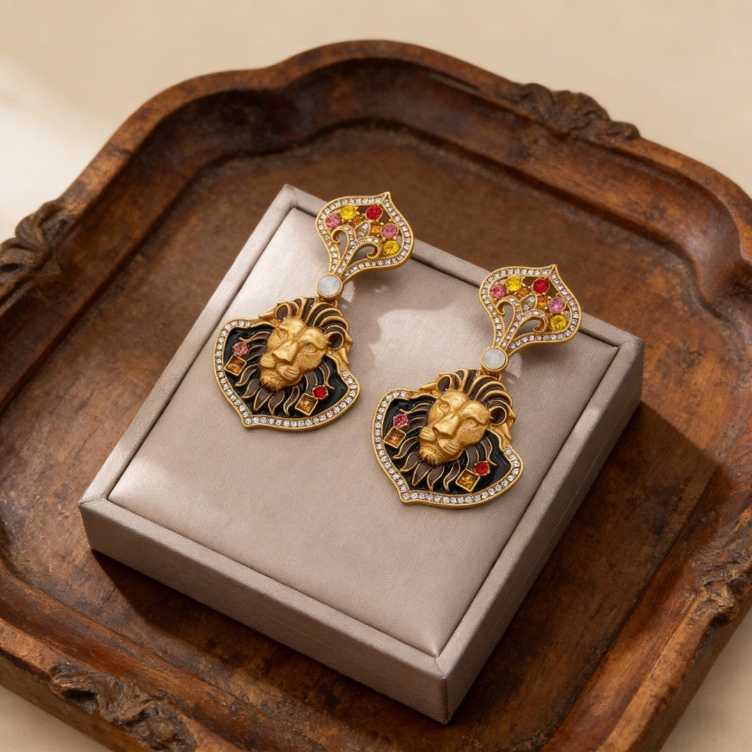 Vintage Regal Lion Head Earrings
