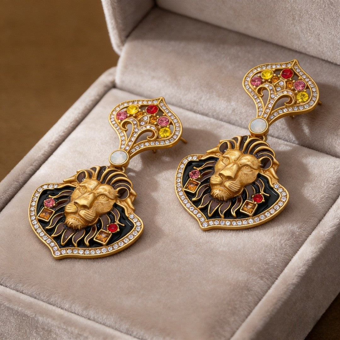 Vintage Regal Lion Head Earrings