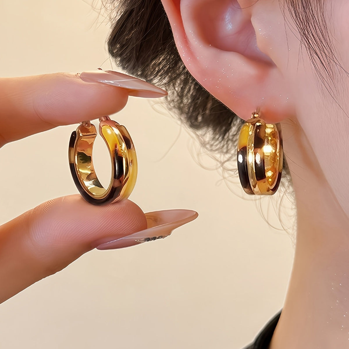 Vintage Tortoise Shell Hoop Earrings