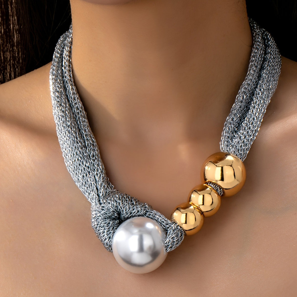Elegant Mesh Pearl Bib Necklace