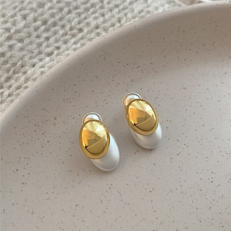 Classy Two-Tone Bean Stud Earrings