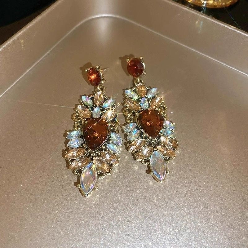 Classy Amber Leaf Cluster Drop Earrings