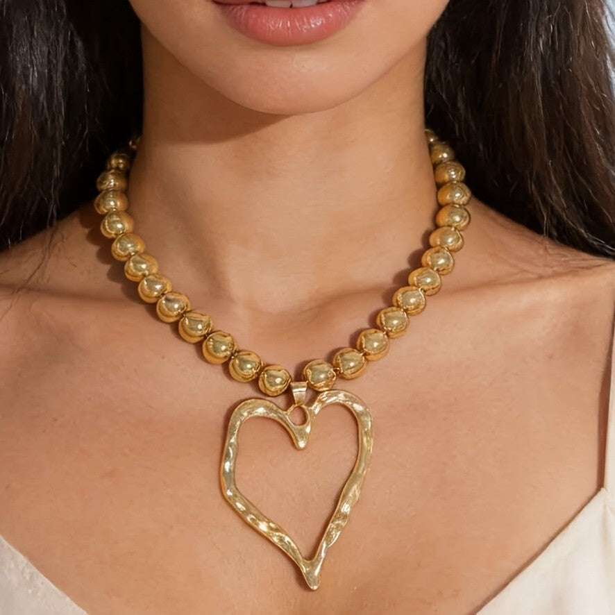 Classy Irregular Heart Bead Necklace