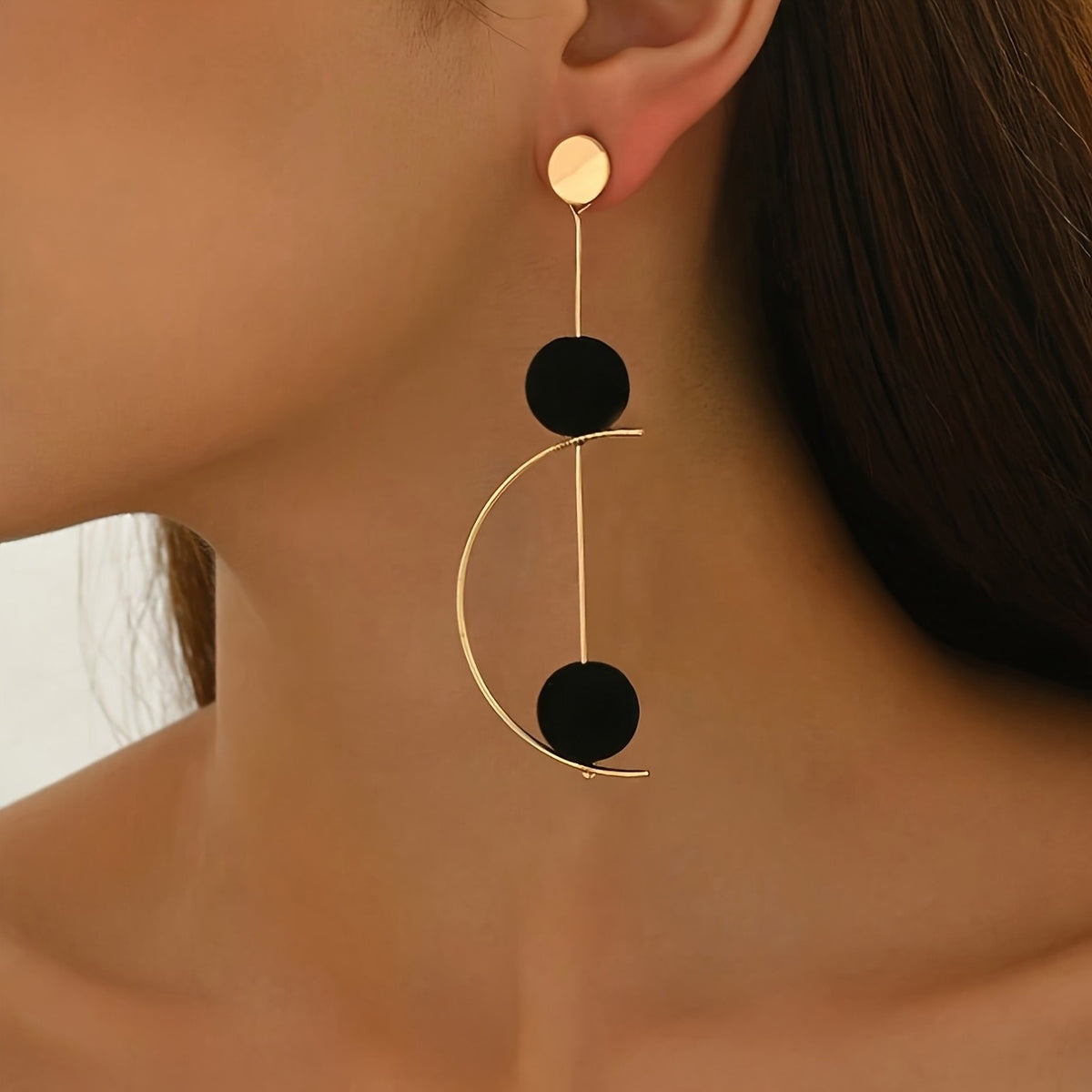 Classy Geometric Black Semicircle Drop Earrings